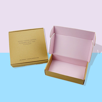 Cajas de cartón para correo